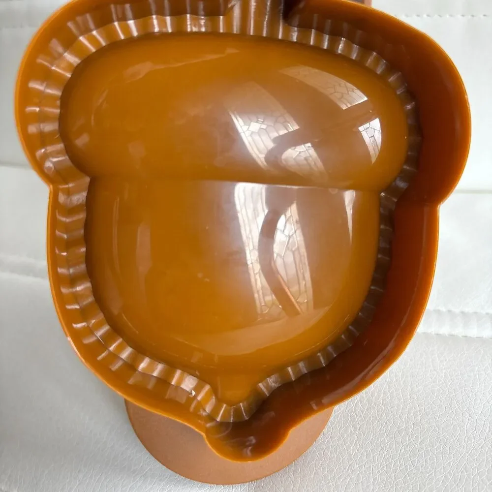 Williams Sonoma Autumn Mini Pie Molds Set Of 3 Pumpkin/Acorn/ Apple Pies